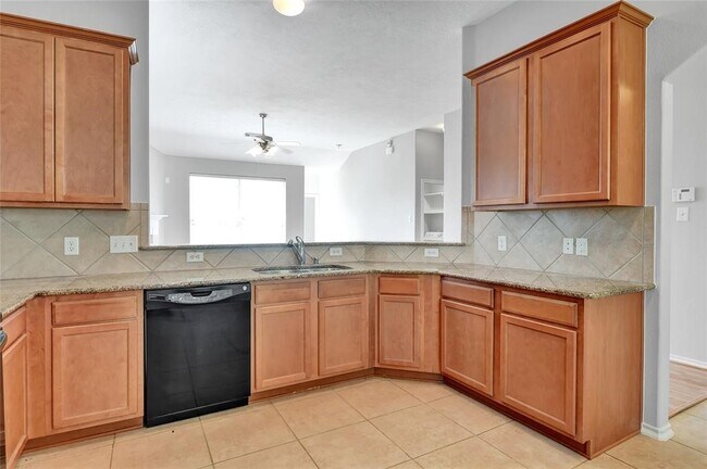 Building Photo - 25815 Sundrop Meadows Ln