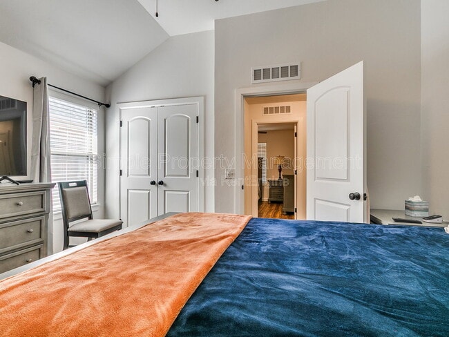 Building Photo - 18008 Jimenez Dr