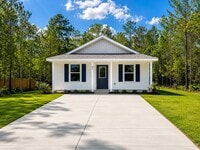 Building Photo - 204 Iris Ln