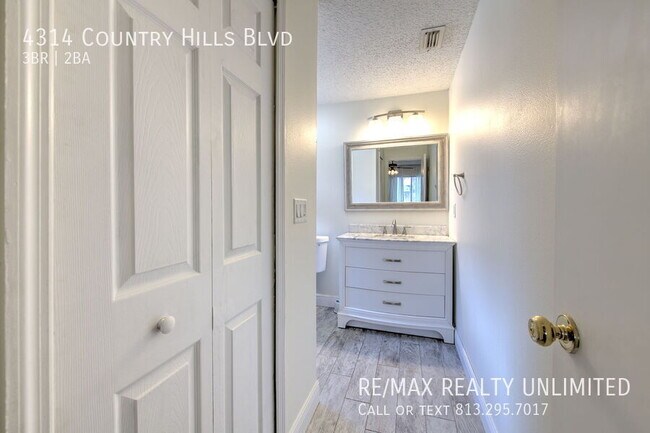 Building Photo - 4314 Country Hills Blvd