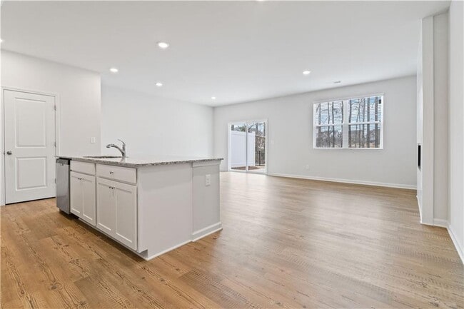 Building Photo - 5113 Sidney Sq Dr