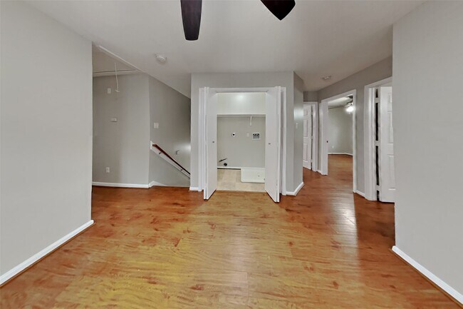 Building Photo - 3723 Hidden Brook Ln