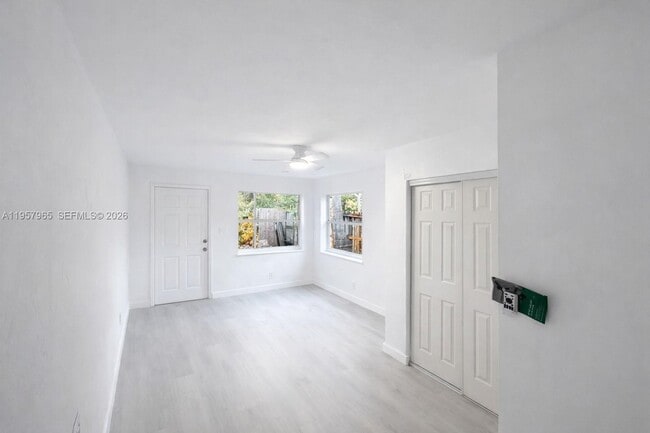 Building Photo - 501 NW 13th St