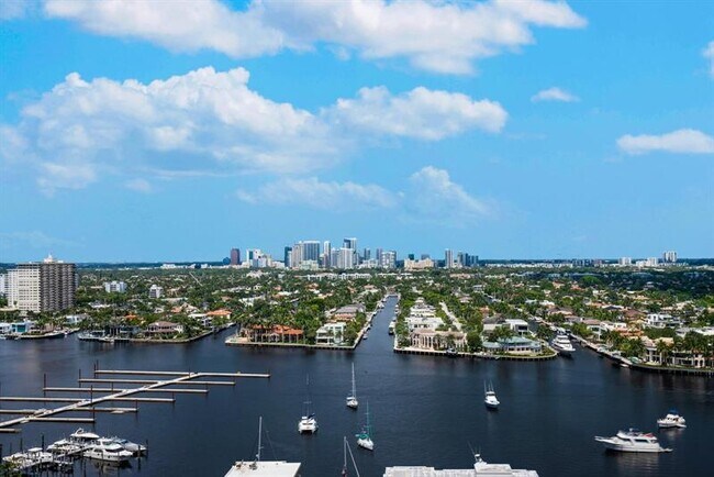 Building Photo - 1 N Fort Lauderdale Beach Blvd