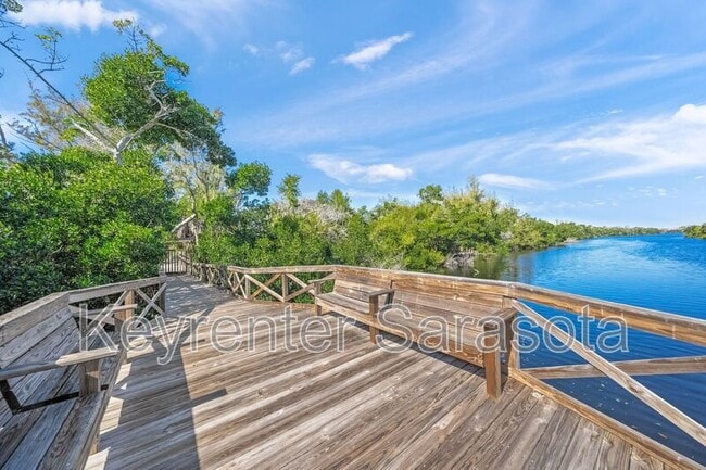 Building Photo - 8560 Heron Lagoon Cir