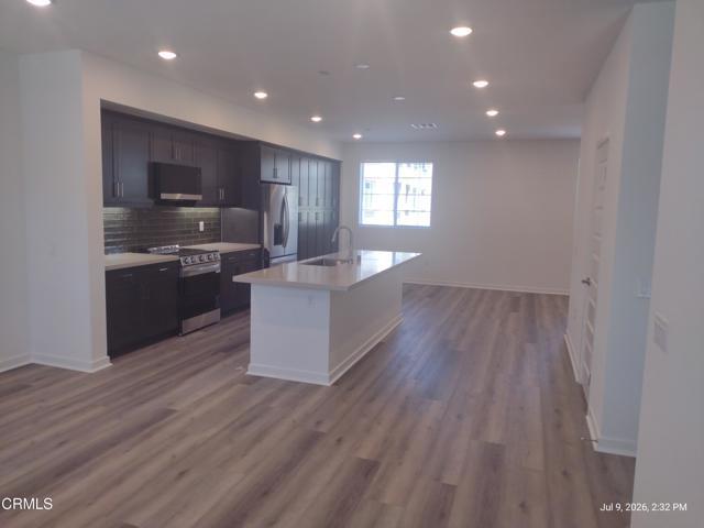 Building Photo - 557 Via Vallarta
