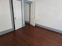 Building Photo - 150 Gardiner Ave