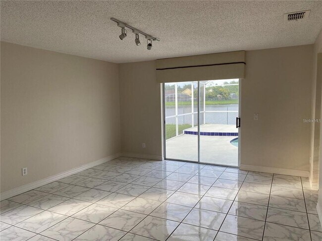 Building Photo - 14541 Huntingfield Dr