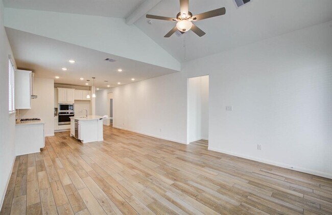 Building Photo - 24838 Harrow Mdw Dr