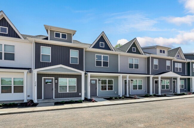 Building Photo - 352 Front Rdg Cir