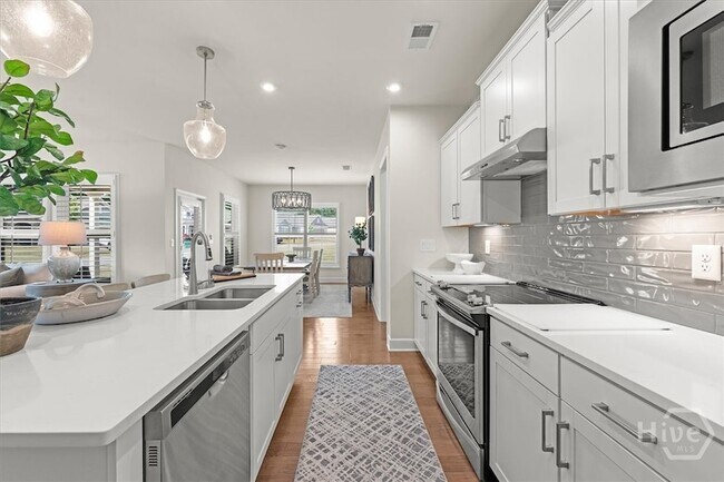 Building Photo - 1021 Leeward Run Trl