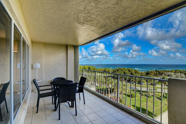 Building Photo - 4301 N Ocean Blvd