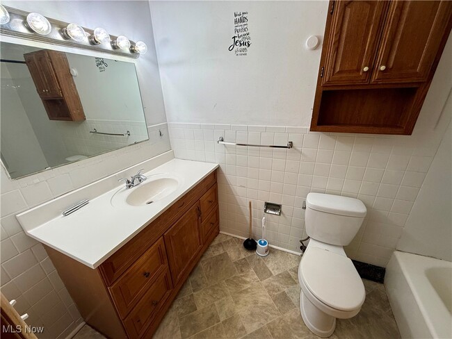 Building Photo - 1916 17th St SW