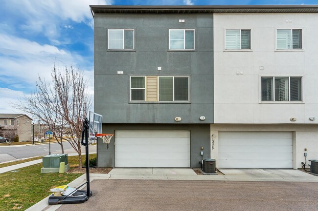 Building Photo - 13347 S Celestina Ln