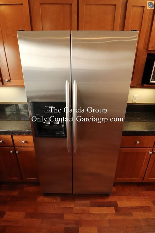 Building Photo - 10377 SW Ridgepath Ln