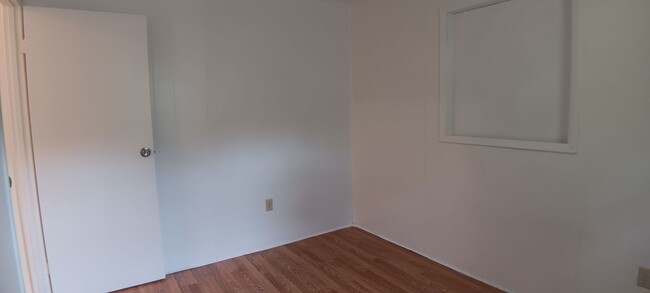Building Photo - Christiansburg, 3 Bed / 1 Bath, Available ...