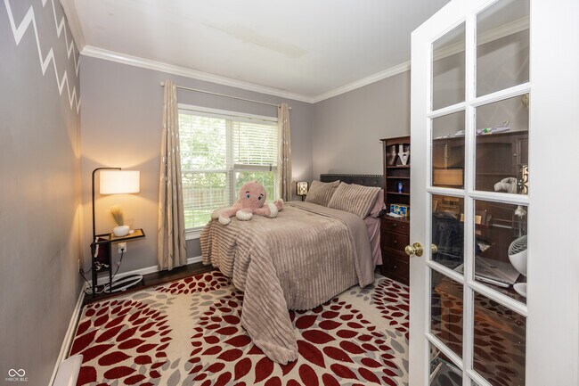 Building Photo - 5889 Pebblestream Dr