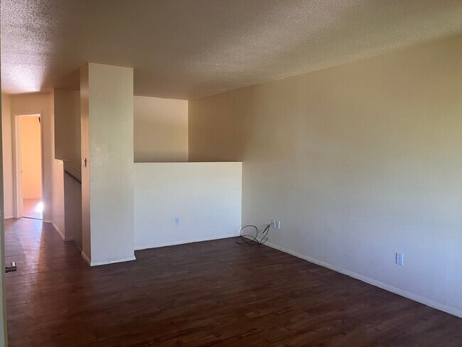 Building Photo - 1357 N 17th St