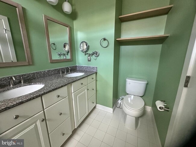 Building Photo - 20800 Duxbury Terrace