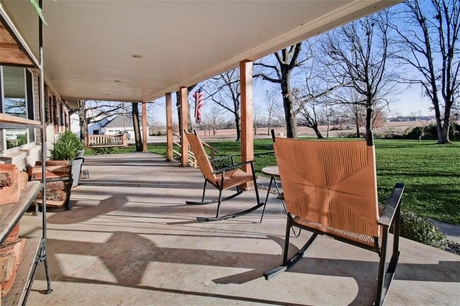 Building Photo - 9940 Kitty Rd