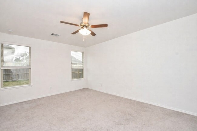 Building Photo - 22359 Auburn Cabin Ln