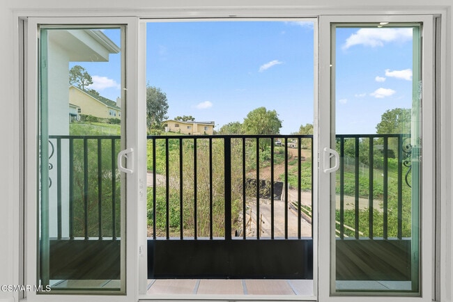 Building Photo - 265 McKnight Rd