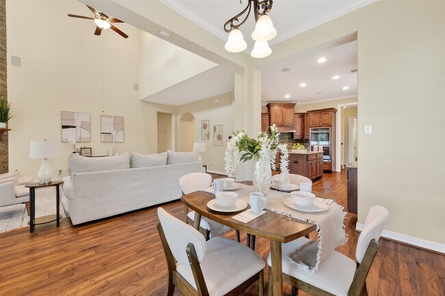 Building Photo - 28423 Tall Juniper Hill Dr