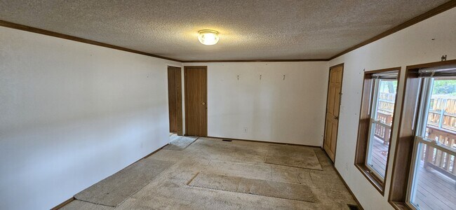 Building Photo - 233 N Ashley Ave