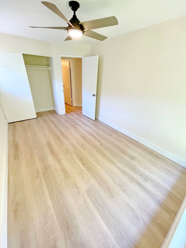 Building Photo - Keonekai Village Unfurnished Unit Availabl...