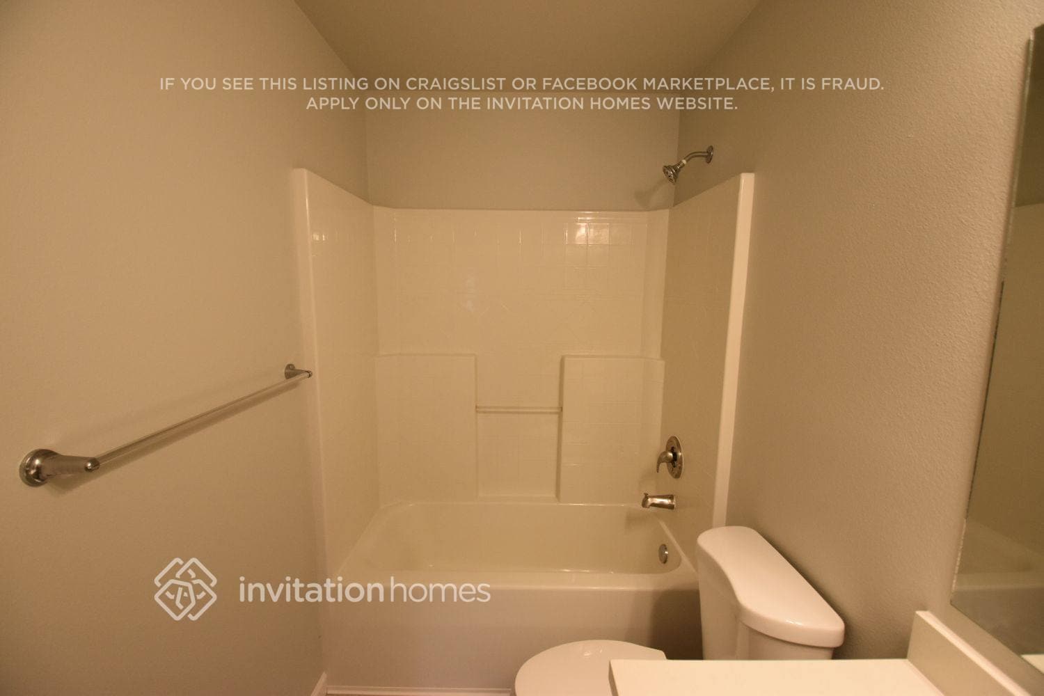 Building Photo - 17931 25th Ave Ct E