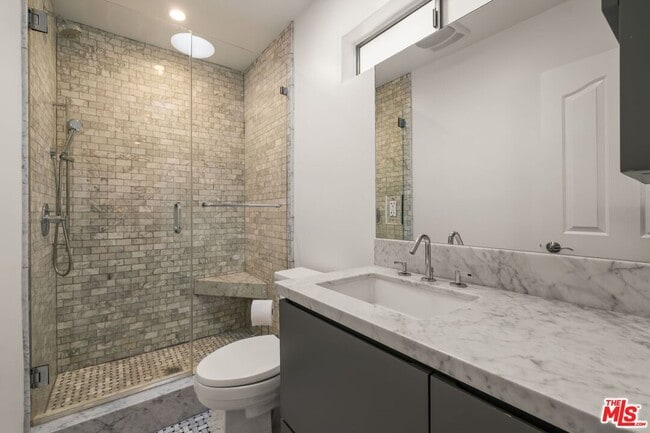 Building Photo - 9023 Alto Cedro Dr