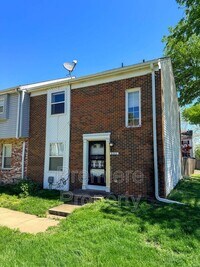 Building Photo - 6202 E 129 St