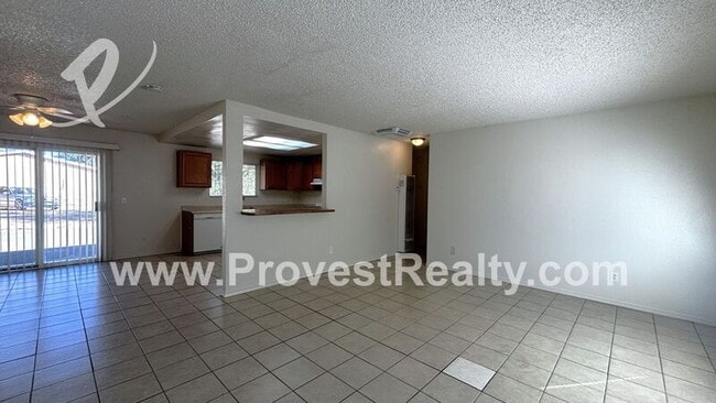 Building Photo - 21212 Multnomah Rd