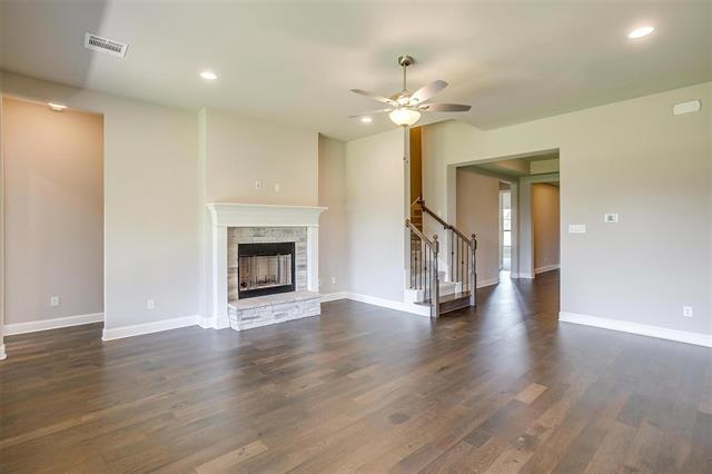 Building Photo - 820 Cavalcade Dr