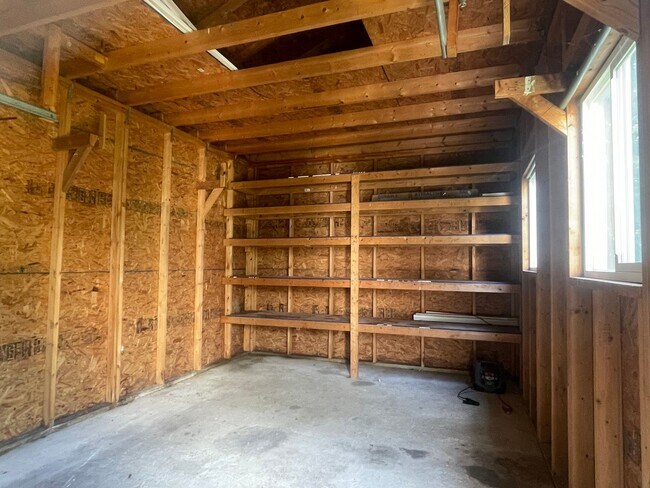 Building Photo - 6 Julia Terrace