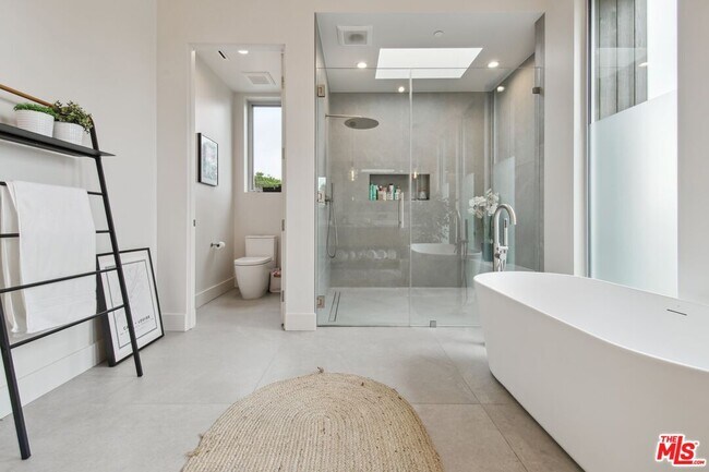 Building Photo - 1310 Preston Wy