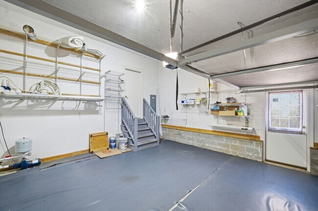 Building Photo - Quailshire Estates 4 Bed, 2.5 Bath Home in Chesapeake, VA