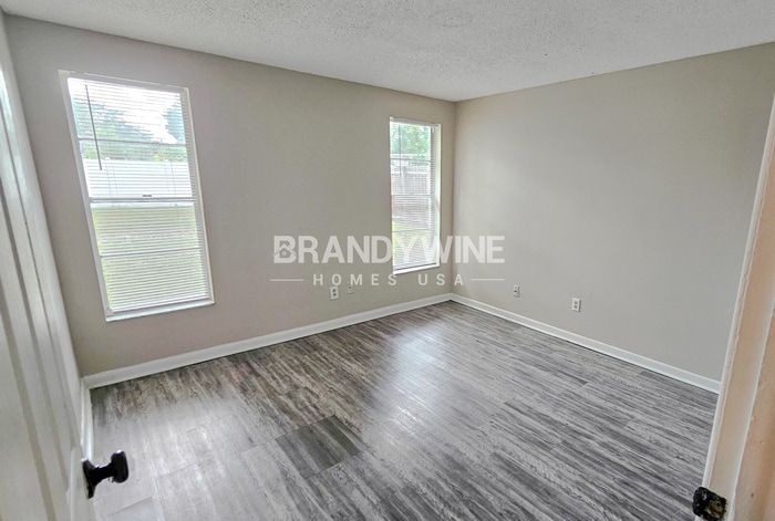 Building Photo - 3716 Ambermist Dr
