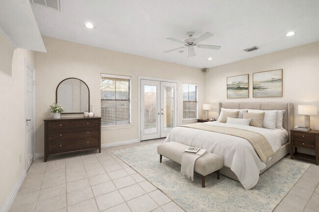 Building Photo - 3022 Orchard Ct