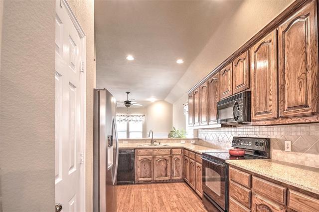 Building Photo - 10232 Benwick Dr