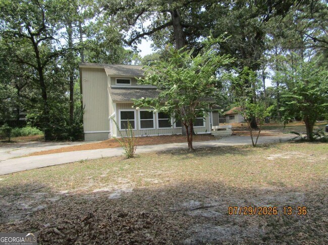 Building Photo - 513 Juniper Way