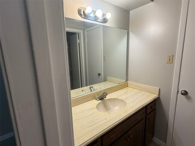 Building Photo - 22722 Briarcreek Blvd