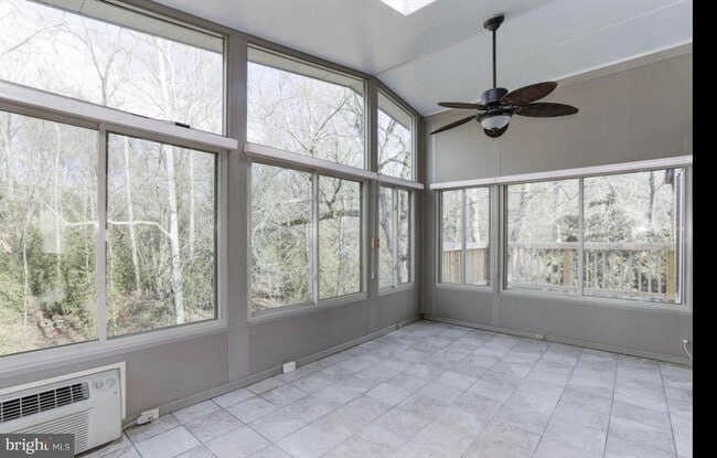 Building Photo - 8306 Rosette Ln