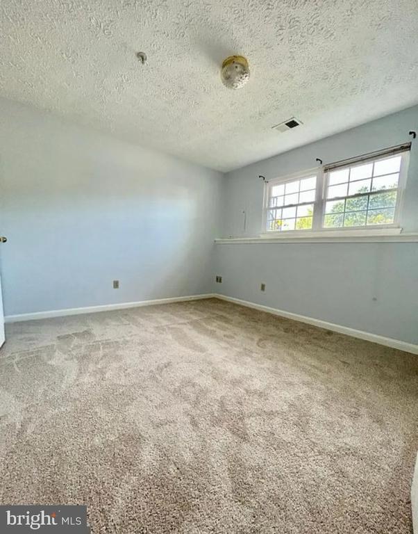 Building Photo - 8807 Briarcliff Ln