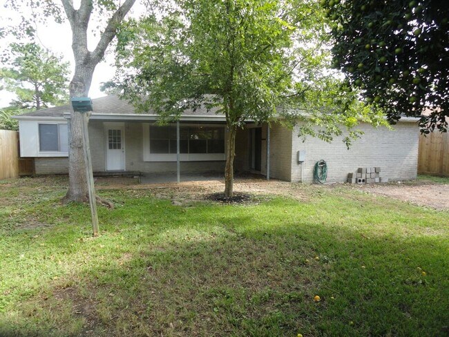 Building Photo - 16414 Paint Rock Rd