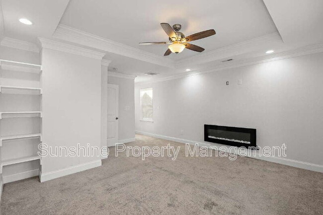 Building Photo - 805 Ridgeway Ave