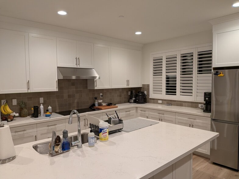 Building Photo - 2524 Elderberry Ln