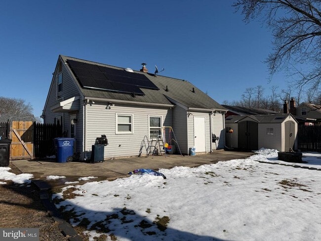 Building Photo - 127 Dory Ct