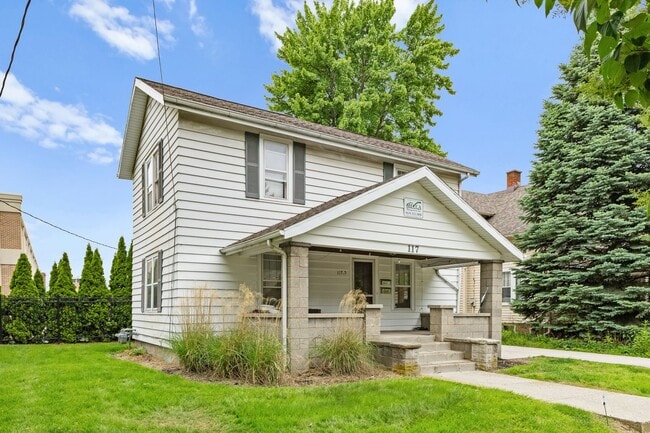 Primary Photo - Robert Hudson House