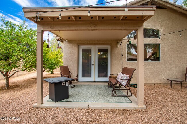 Building Photo - 3905 E Rockwood Dr